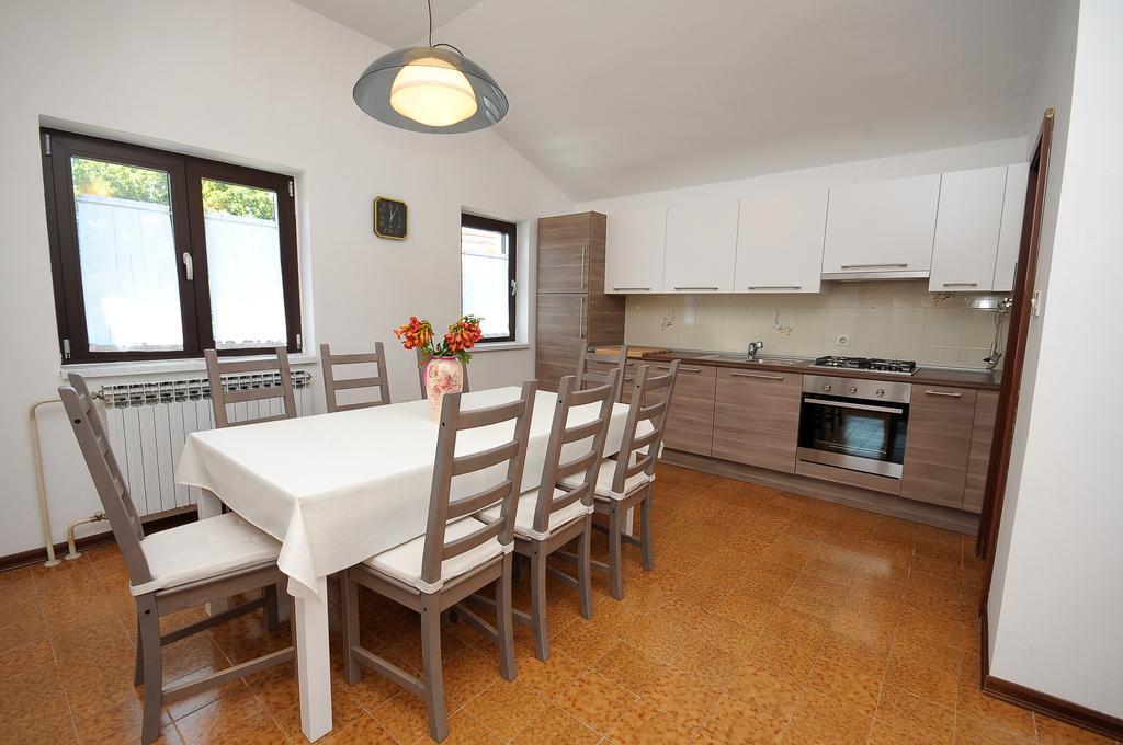 Apartament Vv Pula Room photo